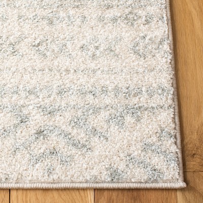 104" Round Ivory/Light Grey Geometric Synthetic Area Rug