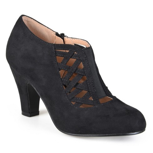 JOURNEE COLLECTION Womens Brown Slitted Perforated Padded Ulima Almond Toe Block Heel Zip-Up Booties