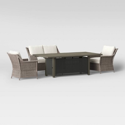 target threshold patio set
