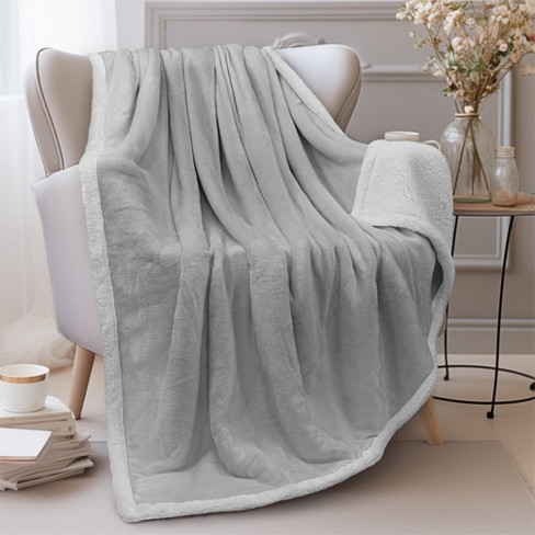 Pavilia Premium Faux Shearling Fleece Throw Blanket For Bed, Reversible  Warm Blanket For Couch Sofa, Light Gray/throw - 50x60 : Target