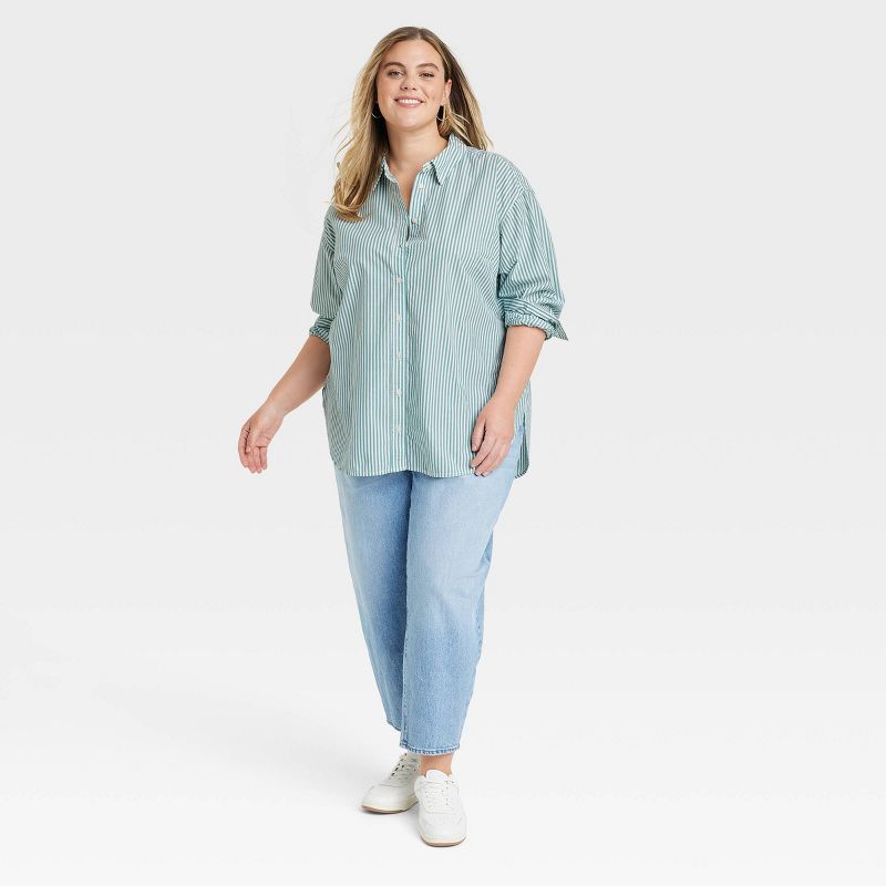 Women's Oversized Long Sleeve Collared Button-Down Shirt - Universal Thread™, 4 of 11