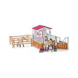 Schleich Horse Stall with Arab Horses and Groom