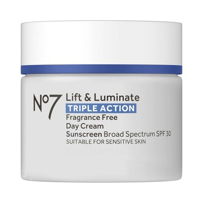 No7 store Skin Care Lift and luminate Box Set