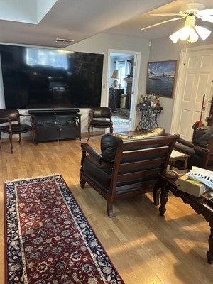 Guest review image 1 of 1, zoom in
