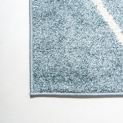 Light Blue and White Diamond Trellis Synthetic Area Rug - 2x10 Feet