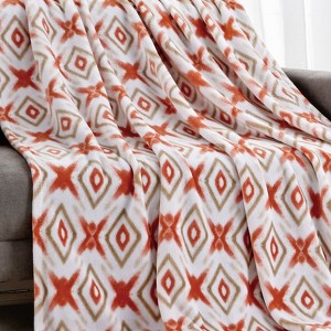 Noble House Extra Soft Microplush Throw Blanket 50" x 70" - Idirs - 1 of 3