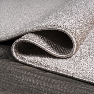 Beige Low-Pile Synthetic Reversible Area Rug, 3 x 5 ft
