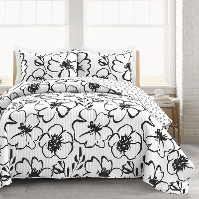 Scandinavian Floral Quilt Set - Lush Décor : Target