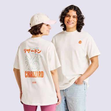 Adult Charizard Graphic Print Short Sleeve Crewneck T-Shirt - Pokémon x Target XS