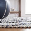 Vermont VRM161 Hand Woven Indoor Rugs - Safavieh - 4 of 4