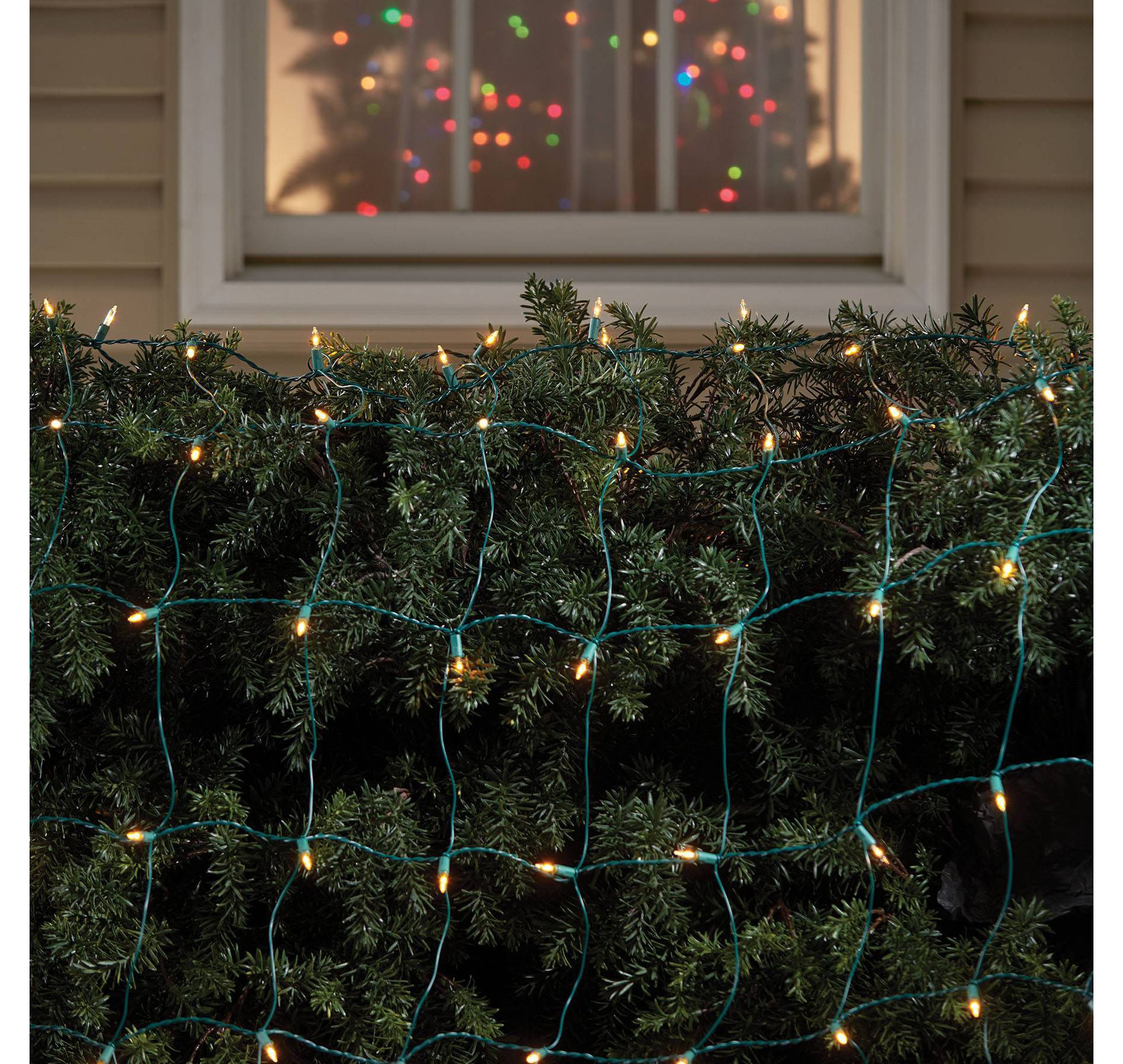 Sylvania 100ct LED 4'x6' Stay-lit Incandescent Look Netted Christmas String Lights Warm White with Green Wire