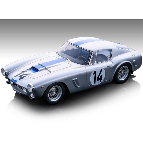 FERRARi 250 GT SWB 1:18-