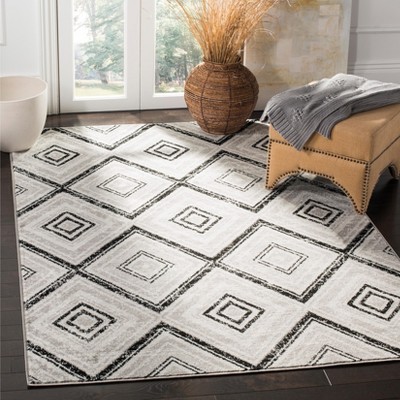 Skyler Grey and Black Geometric Medallion 6' x 9' Area Rug