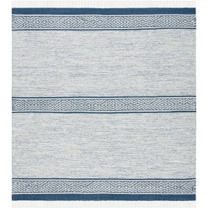 Montauk MTK651 Hand Loomed Area Rug  - Safavieh - 1 of 4