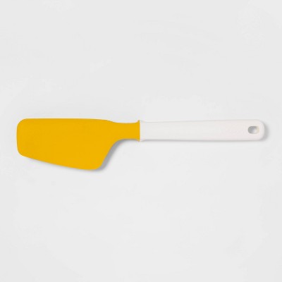 Joseph Joseph Elevate Egg Spatula Yellow
