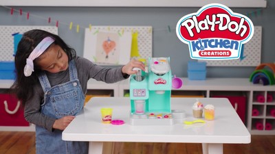 Play-Doh Kitchen Creations Colorful Cafe Playset TV Spot, 'Disney Channel:  Endless Fun' 