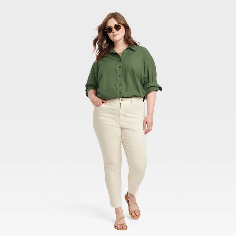 Women's Long Sleeve Oversized Button-Down Shirt - Universal Thread™, 4 of 11