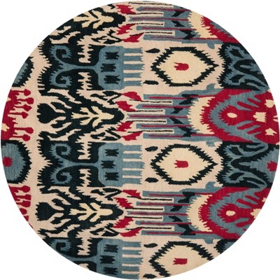 Ikat IKT466 Hand Tufted Area Rug  - Safavieh