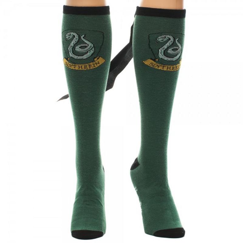 Bioworld Harry Potter Slytherin Crew Socks With Cape, 1 of 2