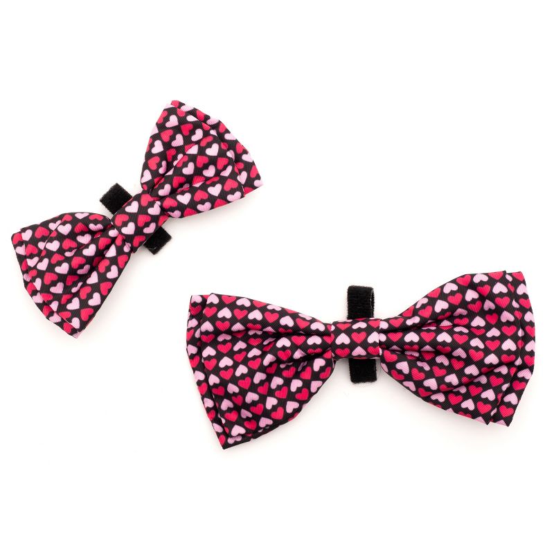 The Worthy Dog Heartthrob Bow Tie Adjustable Collar Attachment Accessory, 3 of 5