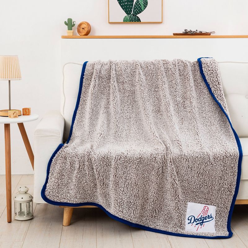 MLB Los Angeles Dodgers Two-Tone Faux Shearling Throw Blanket, 2 of 4