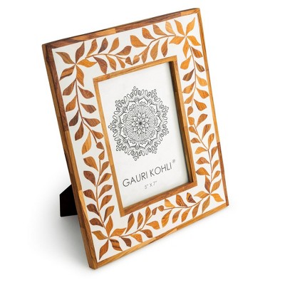 Classic 5x7 Brown and White Wood Inlay Picture Frame