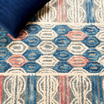 Gray Hand-Tufted Wool 8' x 10' Reversible Rug