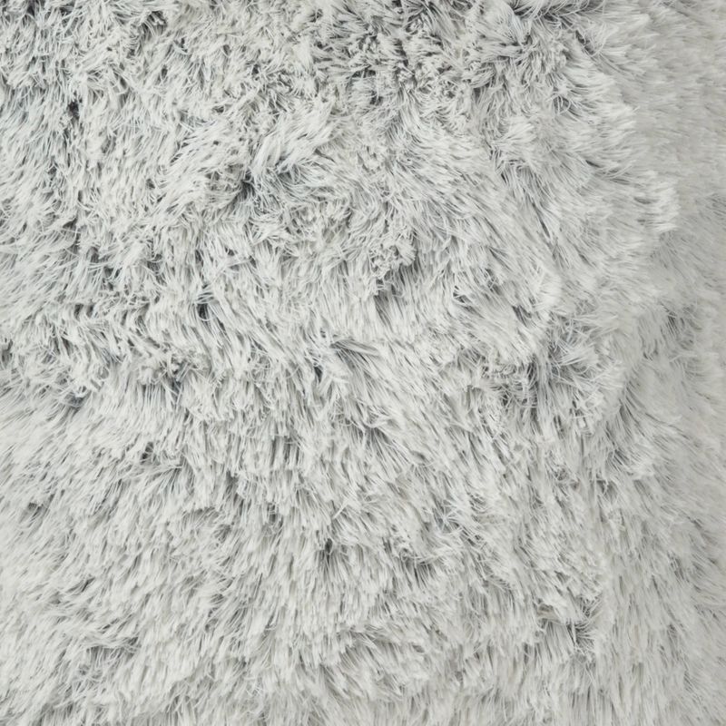 White Juneau Two-Tone Faux Fur Throw Pillow (18&#34;) - Saro Lifestyle, 4 of 5