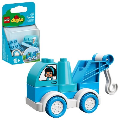 toy tow truck with hook