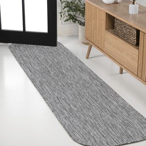 JONATHAN Y Miles Modern Minimalist Radius Corner Solid Indoor/Outdoor Area Rug - 1 of 4