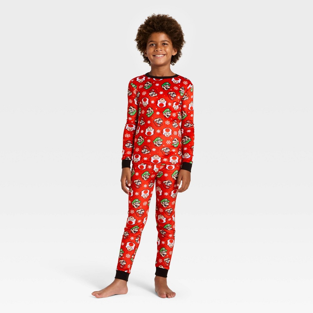 Boys' 2pc Super Mario Holiday Snuggly Soft Pajama Set - Red 10