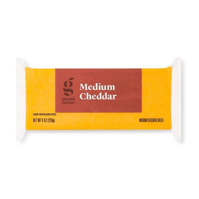 Medium Cheddar Cheese - 8oz - Good & Gather&#8482;