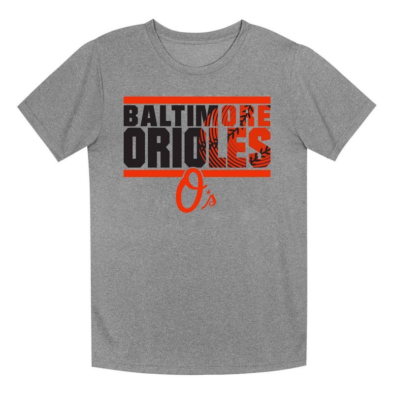 MLB Baltimore Orioles Boys&#39; Gray Poly T-Shirt, 1 of 2