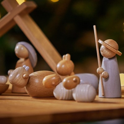 Minimalist Beechwood Nativity Scene 12-Piece Set