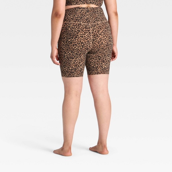 Shorts de Ciclismo de Tiro Ultra Alto para Mujer 8" - All In Motion™ 2