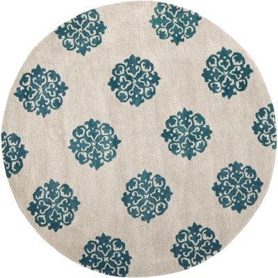 Soho SOH424 Hand Tufted Area Rug  - Safavieh