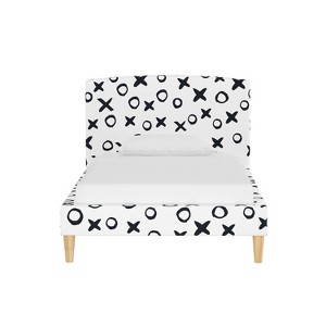 Full Kids Curved Bed Xo Painterly White - Pillowfort