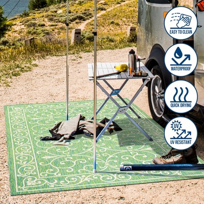 Charleston Green and Ivory Filigree Flat Woven Indoor/Outdoor Rug