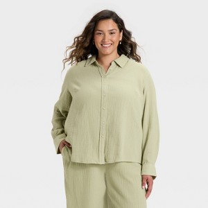 Women's Long Sleeve Gauze Collared Button-Down Shirt - Universal Thread™ - 1 of 3