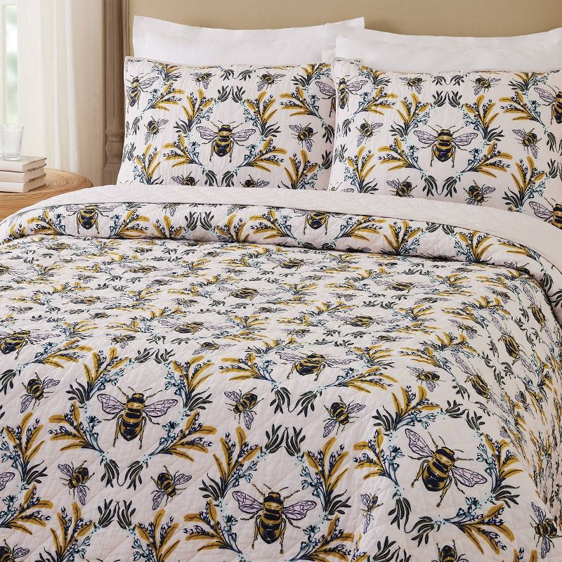 Teresa Chan for Makers Collective Bee You Quilt Set Cream, 6 of 10