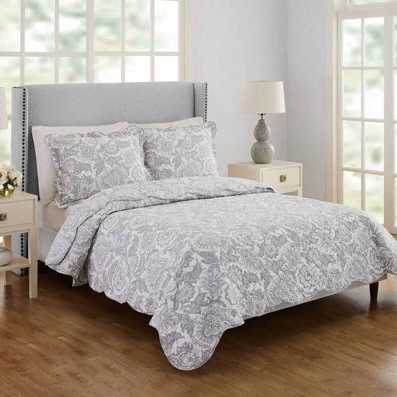Vera Bradley 3pc Full/Queen Java Lace Scallop Quilt Set Gray, 3 of 8