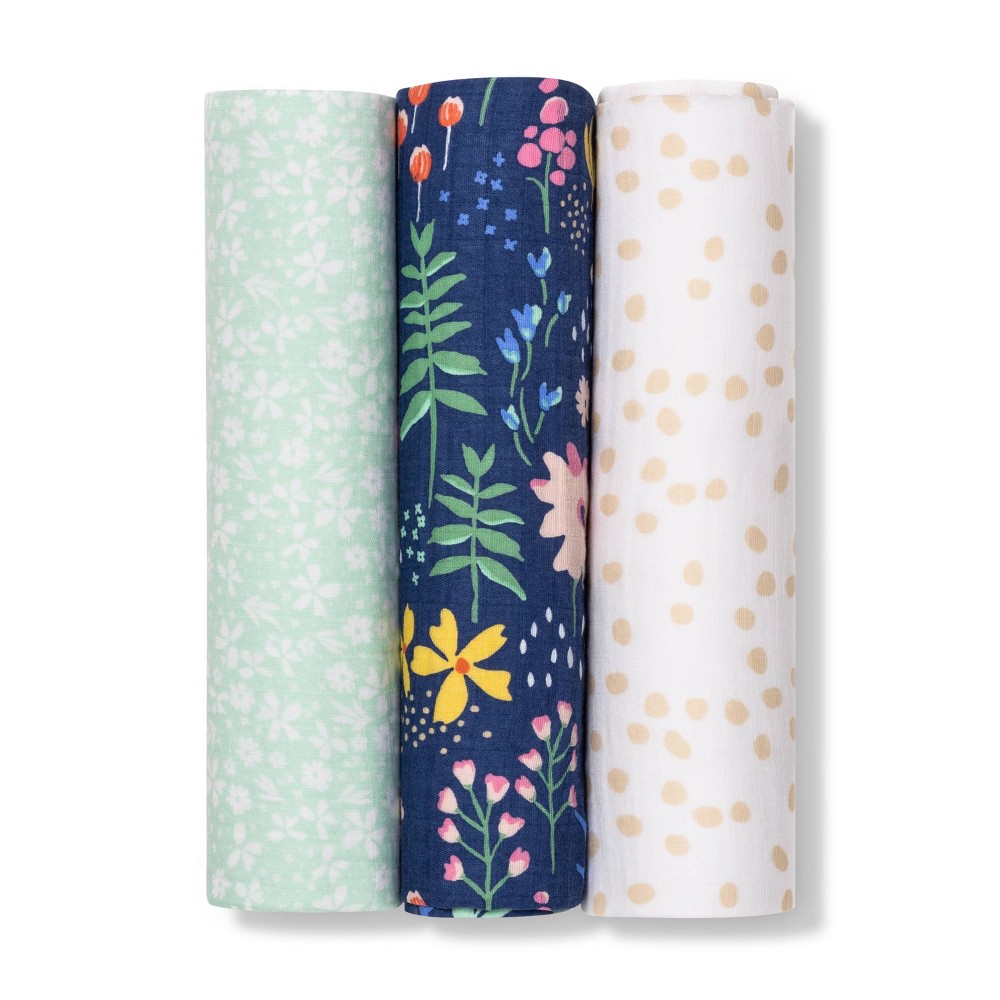 Muslin Swaddle Blanket Wildflower 3pk - Cloud Island Floral was $21.99 now $14.99 (32.0% off)