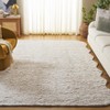 Vermont Scalloped VRM213 Hand Tufted Indoor Rugs - Safavieh - 2 of 4