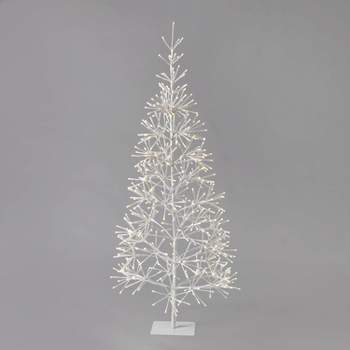 5ft Burst Tree Christmas LED Novelty Sculpture Warm White - Wondershop™
