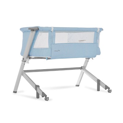 Dream On Me Skylar Bassinet and Bedside Sleeper - Blue