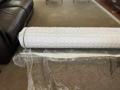 Guest review image 1 of 3, zoom in