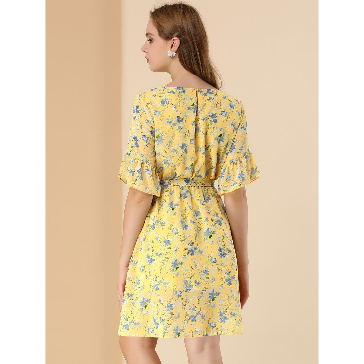 Женские платья INSPIRE CHIC Women's Floral Round Neck Short Sleeve Dress Yellow Medium — фото 5