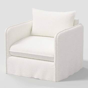 Berea Chair in Boucle - Threshold™