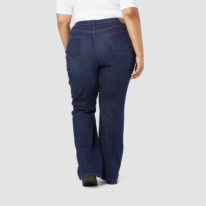DENIZEN® from Levi's® Women's Plus Size Mid-Rise Bootcut Jeans , 3 of 4