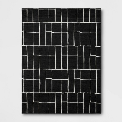 5'3"x7' Abstract Lines Outdoor Area Rug Black - Threshold™